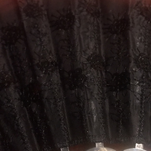 Japanese Hand Embroidered Black Hand Fan with Gold detailing - Picture 4 of 7